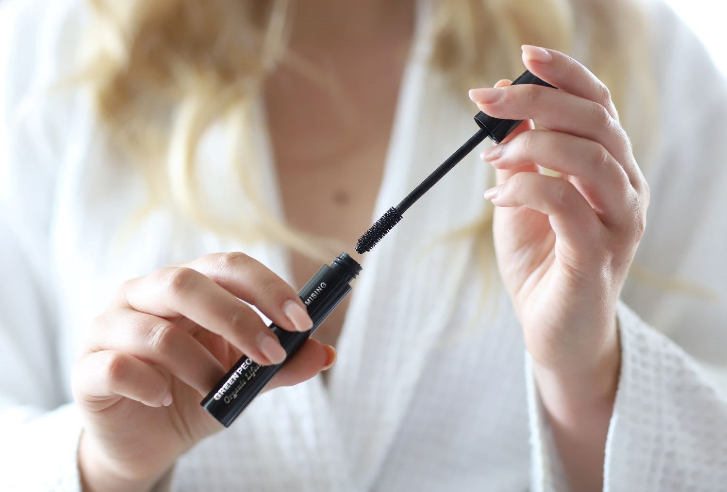 Green People Volume Mascara - Zwart
